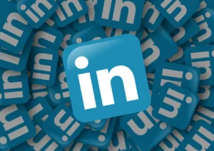 How to Use LinkedIn for College Admissions